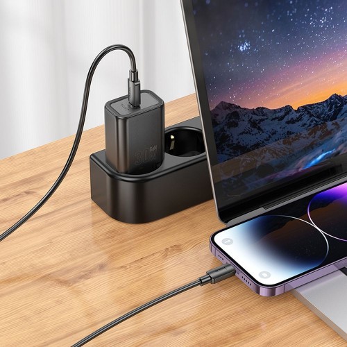 Szybka ładowarka sieciowa Hoco N62 USB-C Power Delivery 30W + kabel Lightning 1m – czarna