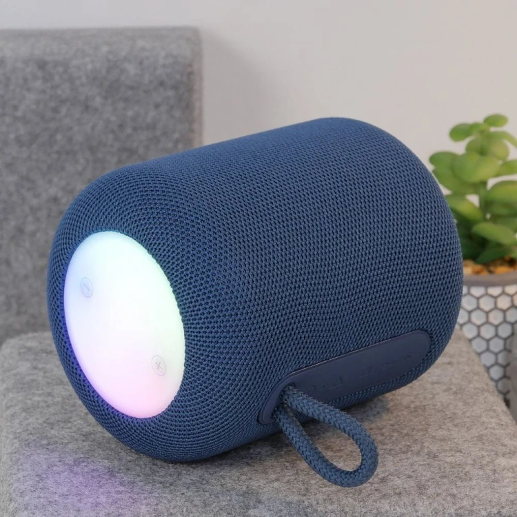 Przenośny głośnik bezprzewodowy Hoco HC30 5W z oświetleniem LED RGB – niebieski