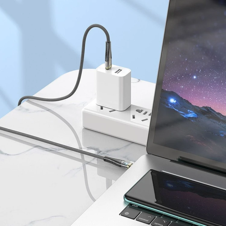 Szybkoładujący kabel USB-C do USB-C Hoco U121 60W Power Delivery – czarny (1,2 m)