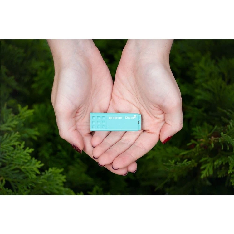 Pendrive GOODRAM UME3 Care 16GB USB 3.2 Antybakteryjny - Polska Jakość