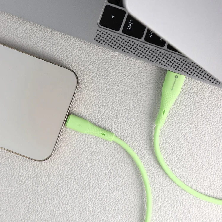 Elastyczny kabel USB-A do Lightning Forcell F-Energy Silicone 12W – 1 m – Zielony