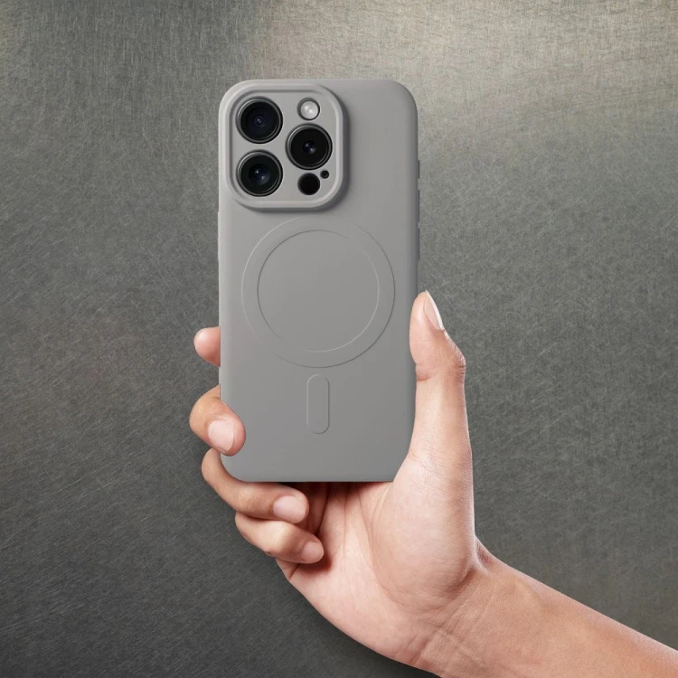 Silikonowe etui Silicone Mag Cover do iPhone 17 Pro – MagSafe – Tytanowe
