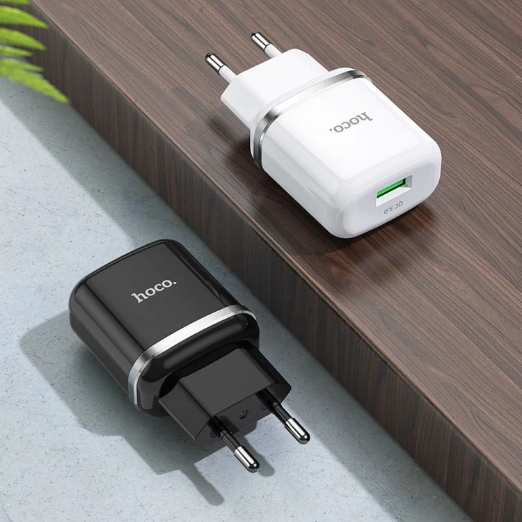 Szybka ładowarka sieciowa Hoco N3 USB Quick Charge 3.0 18W 3A – biała