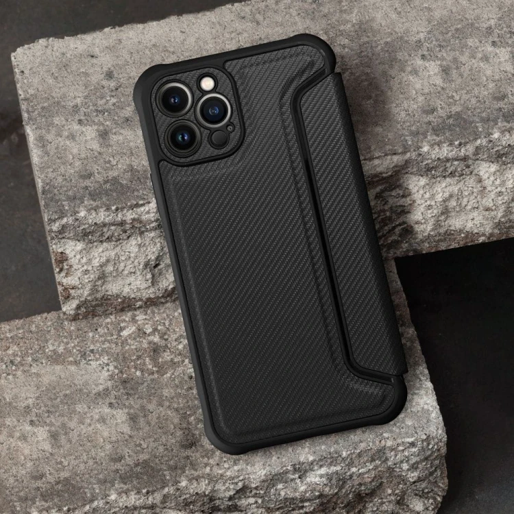 Etui z klapką do iPhone 11 Razor Book Karbonowe Czarne