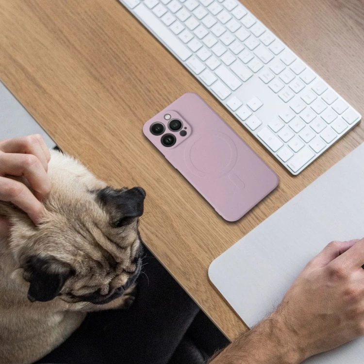 Etui do iPhone 11 Pro Silicone Mag Cover MagSafe Różowe Silikonowe