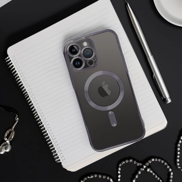 Etui do iPhone 11 Electro Mag Cover MagSafe Czarne Transparentne