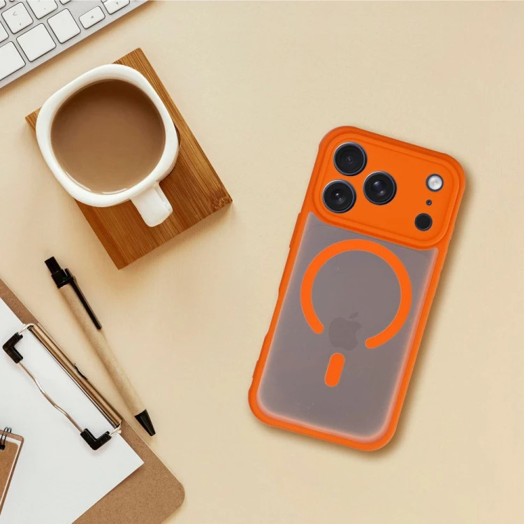 Etui do iPhone 11 Full Matte Mag Cover MagSafe Pomarańczowe