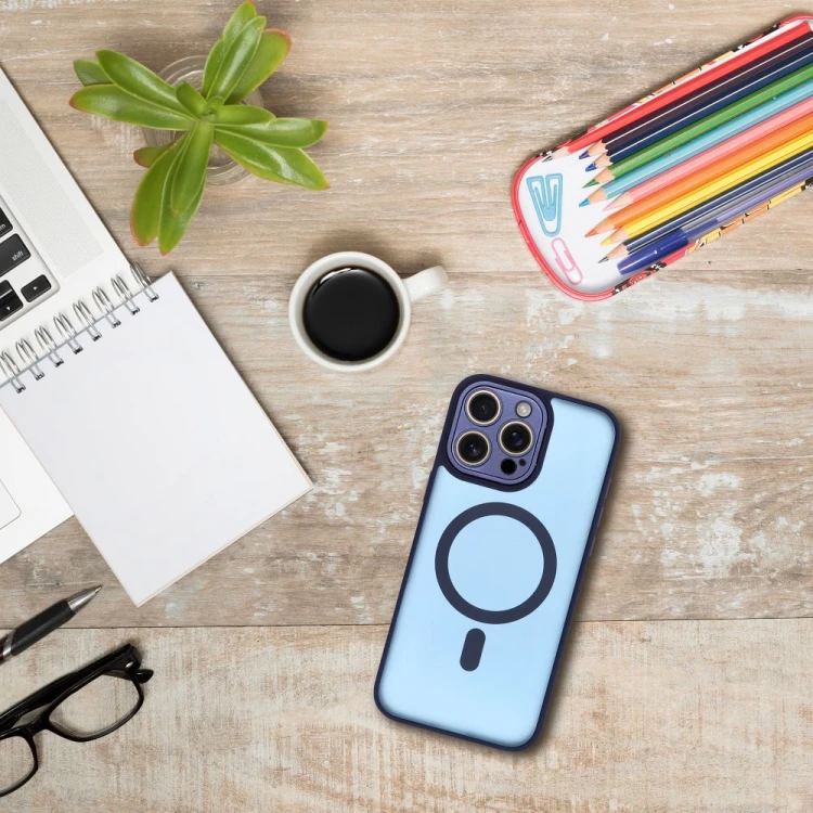 Etui do iPhone 11 Variete Mag Cover MagSafe Granatowe Szkło Aparatu
