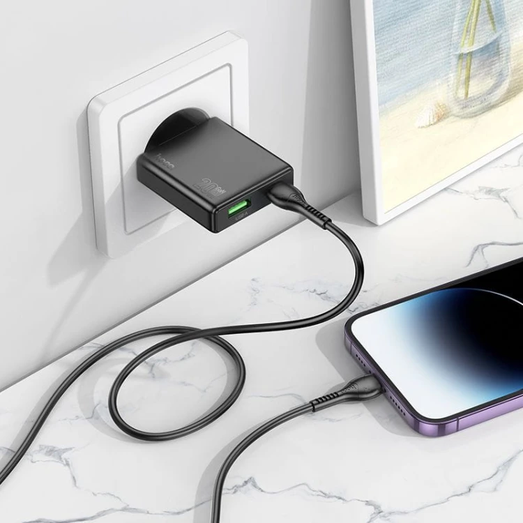 Szybka ładowarka sieciowa Hoco N38 20W (USB-C PD + USB-A QC 3.0) + kabel USB-C do Lightning 1m – czarna