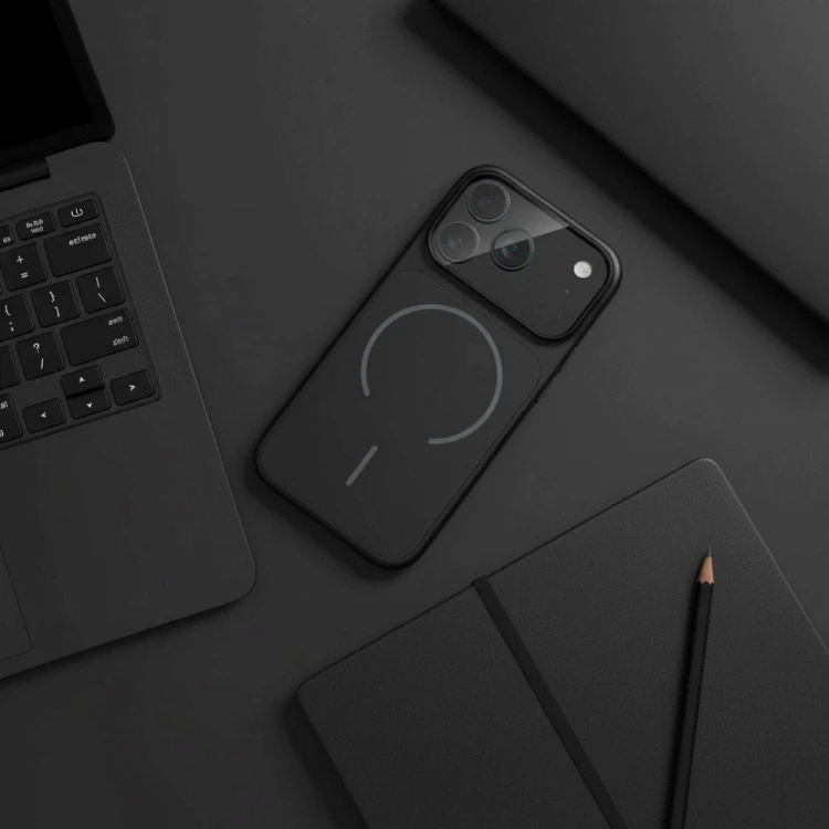 Etui MAKE 17 do iPhone 11 MagSafe Czarne | Stylizacja iPhone 17